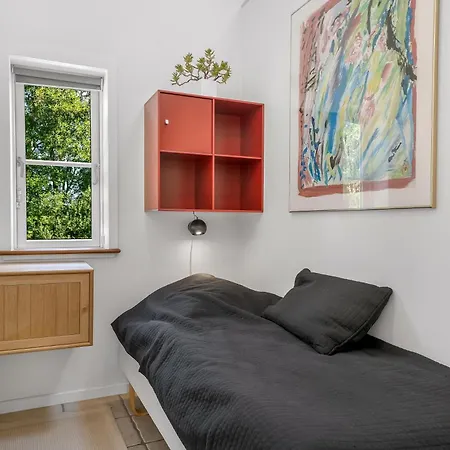 Lovely With Hot Tub, Located In Quiet Surroundings Hébergement de vacances *