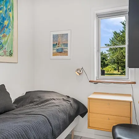 Lovely With Hot Tub, Located In Quiet Surroundings Hébergement de vacances *